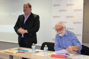 « Les adhérents de la CPME de l’Yonne n’auront pas le plaisir de se retrouver en séance présentielle cette année lors de l’assemblée générale ordinaire. Prévue le jeudi 04 juin, la réunion de travail se déroulera par visioconférence à la demande du président Olivier TRICON et du Conseil d’administration. Une grande première… ».