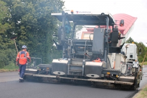 « Les acteurs des travaux publics de la région en appellent au bon sens et à la responsabilité des collectivités territoriales pour pérenniser leurs entreprises et sauvegarder les emplois : grâce à la commande publique… ».