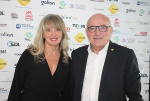 « L’Etat ne doit pas se contenter de « mesurettes » pour gérer la crise du logement qui sévit dans l’Hexagone mais être un vrai accompagnateur de la politique du logement, notamment dans la facilité à l’accession de la propriété immobilière. Présent à l’assemblée générale de la FNAIM de l’Yonne, Loïc CANTIN, président national, aux côtés de la présidente de l’Yonne Ghislaine MOREAU, a délivré un message d’espoir malgré les vicissitudes conjoncturelles qui impactent la filière… ».