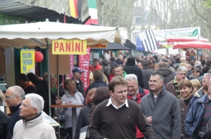 « Il n’y aura pas de 93ème édition de la foire exposition à Sens cette année. La Ville annule le traditionnel évènement printanier à la suite des nouvelles mesures prises par le gouvernement jeudi soir. Quant à la fête foraine, rien n’est encore tranché. La municipalité a pu s’entretenir ce vendredi avec le responsable de l’animation… ».