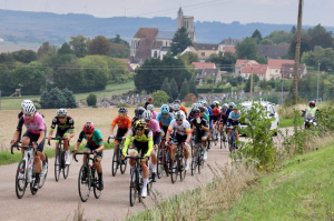 « L’édition 2023 de la Classique cycliste de Puisaye-Forterre Souvenir Philippe GERBAULT devrait gagner en consistance au niveau de son organisation avec un comité de pilotage renforcé et une stratégie de la communication portée par une agence spécialisée selon les vœux de Jérémy MAISON, président du Vélo Club de Toucy et directeur de course… ».