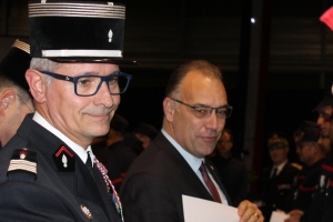 « Christophe BONNEFOND, en sa qualité de président, et le colonel Jérôme COSTE, qui officie dans le poste de directeur, représenteront les intérêts du Service départemental d’incendie et de secours de l’Yonne (SDIS) lors du renouvellement de la convention-cadre signée avec le Département de l’Yonne favorable aux sapeurs-pompiers volontaires… ».