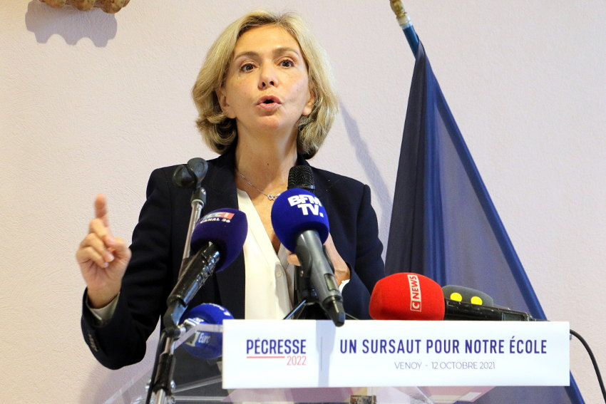 « Accueillie par le député Guillaume LARRIVE et Christophe BONNEFOND, vice-président du Département et maire de VENOY, la candidate LR à la présidentielle Valérie PECRESSE a exposé ses idées pour « dégraisser le mammouth » de l’Education nationale en lui redonnant un vrai ordre de marche… ».