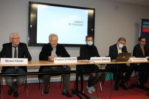 « La « terre » sera le thème du projet de centre d’art contemporain aux multiples facettes économiques et culturelles que la Fondation SCHNEIDER souhaite créer au domaine de Pontigny après son rachat le 11 décembre à la Région. Le mécène et homme d’affaires François SCHNEIDER s’est entouré d’une équipe de choc pour développer ce concept au rayonnement international… ».
