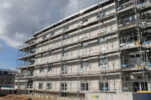 « La FNTP, la CAPEB et la FFB ont signé communément un document pour alerter le gouvernement des risques encourus actuellement par les professionnels de la filière, exposée aux menaces insidieuses du coronavirus. Le secteur demande la suspension provisoire de tous les chantiers, le temps de s’équiper et de s’organiser… ».