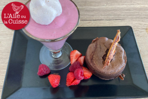 « Une appréciation en demi-teinte pour l’établissement de Saint-Florentin. Le bon côtoie le moins bon dans le même menu, pourtant proposé à 35 euros. Dommage, car le service assuré par de jeunes débutantes même si elles sont débordées ne manque pas de gentillesse… ».