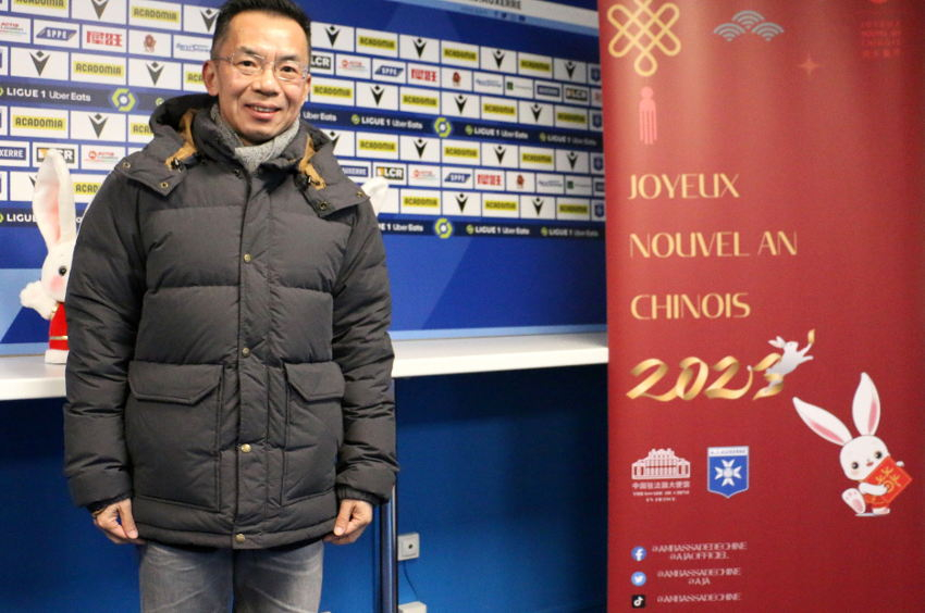 L’ambassadeur de Chine en France Lu SHAYE à Auxerre : « la diplomatie du football peut améliorer nos relations »