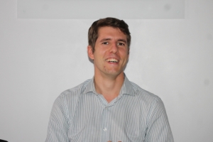 « Le leader du Parti socialiste de l’Yonne Mani CAMBEFORT qui en appelle au rassemblement des forces d’union de la gauche pour les échéances électorales aimerait comprendre la politique actuelle déclinée par la gouvernance de l’Agglomération de l’Auxerrois et de la Ville d’Auxerre. « Nous souhaitons y voir plus clair ! ». Même s’il reconnaît une volonté d’ouverture de la part de la présidence communautaire sur certains dossiers… ».