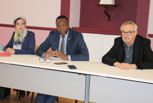 « Il ne veut plus se diluer dans des polémiques futiles et stériles : Magloire SIOPATHIS a remis les pendules à l’heure au terme d’une conférence de presse où il a analysé en compagnie d’Arminda GUIBLAIN et Jean-Luc LIVERNEAUX le verdict rendu par le Procureur de la République. Une affaire sans suite, faute d’infraction observée… ».