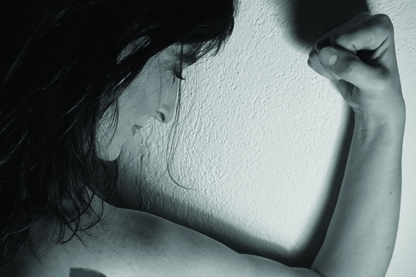 « La jeune entrepreneure de l’Yonne Cloelia BELTRAMELLI avance prudemment et par étape pour construire son concept professionnel. Mais, c’est à partir de fondation solide qu’elle peut bâtir un édifice entrepreneurial pérenne dans le temps. Tout en s’appuyant sur l&#039;histoire de l&#039;entreprise pour la faire évoluer vers le monde de demain, en conciliant les forces de la PME avec la performance des grands groupes… ».