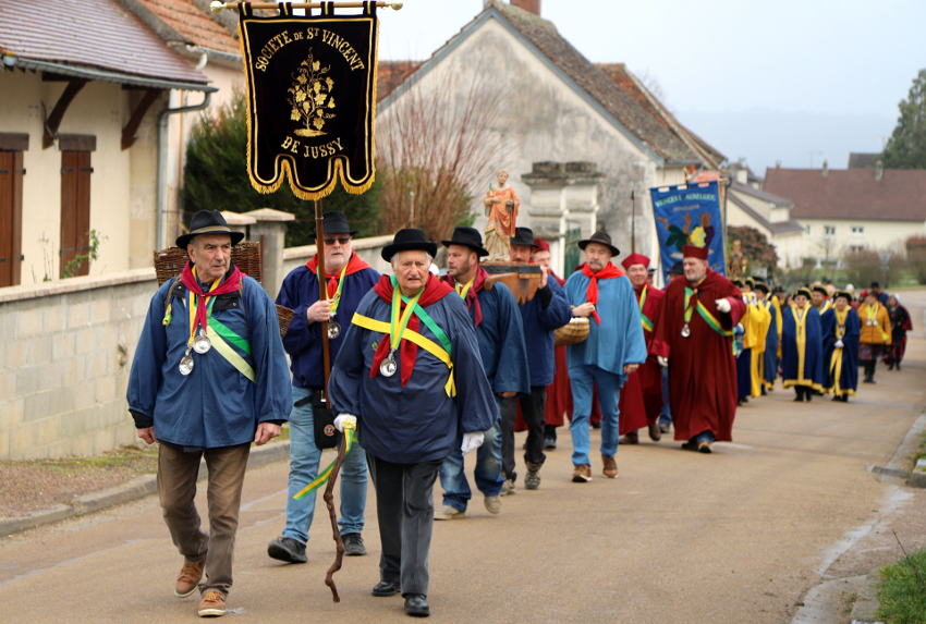 « Voilà le temps des Saint-Vincent et leurs cortèges de souvenirs qui font du bien à l’âme et au palais… »..