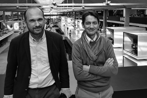 « La SAS QAPE, fondée en 2016 par Julien MOUCHET et Kim VU DINH, a pour ambition de devenir l’un des acteurs essentiels sur le marché de l’assurance en France. Ayant pour credo le retour aux vraies valeurs de la mutualisation, par la transparence sur les garanties des contrats d’assurance et par des solutions performantes d’évaluation des besoins de couverture, QAPE bénéficie d’une levée de fonds de 2 millions d’euros pour asseoir sa croissance et son développement… ».