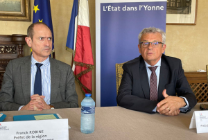 « Ils sont à l’unisson le préfet de Région Franck ROBINE et le président du Conseil départemental de l’Yonne Patrick GENDRAUD ! Sur le dossier du retour à l’emploi des bénéficiaires du RSA, le préfet de Bourgogne Franche-Comté a salué l’implication du territoire icaunais pour remettre ces personnes sur le chemin de l’emploi. Une phase test qui a débuté sur l’Avallonnais et le Tonnerrois depuis janvier sous la houlette de Sonia PATOURET… ».