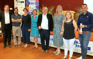 « Parmi les intervenants de ces Assises du Bâtiment, on notait la présence de Didier MICHEL, président de la FFB 89 ou de la conseillère départementale Sonia PATOURET. « L’insertion, ce n’est pas un gros mot pour créer de belles perspectives d’emploi dans la vie active… ». Grâce au bâtiment ! ».