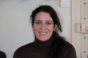 « Stéphanie ARSENAULT rejoint le rang des entrepreneurs indépendants qui souhaitent apporter de la valeur ajoutée à la relation commerciale et professionnelle. Spécialiste du sur-mesure, du bien-être et de la personnalisation du mobilier de salle de bains, la jeune femme entend mettre tout en œuvre pour trouver les solutions idéales dans le cadre de projets de rénovation ou de création… ».