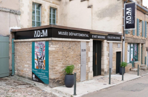 « Pour la plus grande satisfaction des amateurs d’art et de culture, l&#039;exposition « Picasso, Crommelynck et les autres » se prolonge jusqu&#039;au 02 novembre au Musée Départemental d&#039;Art Moderne de Vézelay. Le MDAM et son exposition exceptionnelle ont attiré un large public durant les Journées européennes du Patrimoine 2025… ».