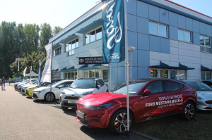 « La conjoncture conflictuelle du moment va peser lourd dans le choix consumériste automobile. Sera-t-il profitable au thermique ou à l’électrique ? ».