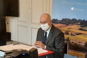 « Le préfet de Bourgogne Franche-Comté Fabien SUDRY était porteur de bonnes nouvelles pour les 21 entreprises industrielles des secteurs de l’automobile et de l’aéronautique qui se partageront une enveloppe de 18 millions d’euros du plan de relance… ».