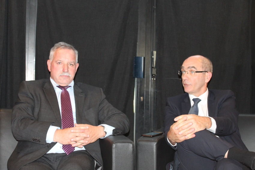 « Le gouvernement fait le forcing pour que les entreprises adoptent le principe du télétravail afin de juguler la progression du coronavirus. Un mode de travail pouvant soulever moult interrogations. Les dirigeants de GROUPAMA Yonne Pascal MAUPOIS et Jacques BLANCHOT y répondront lors de la venue du préfet ce mardi… ».