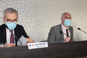 « C’est sûr : le préfet de l’Yonne Henri PREVOST et le président de la Chambre d’agriculture Arnaud DELESTRE devraient se retrouver le jeudi 09 septembre à l’occasion des sessions proposées par l’organe consulaire. Histoire d’évoquer une actualité passablement arrosée par la pluie ? ».