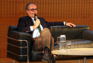 « Les « Conversations de l’Abbaye » à Auxerre sont un rendez-vous culturel très apprécié d’un public de fidèles où au détour des romans comme ceux écrits par Camille PASCAL, l’Histoire se raconte au présent… ».