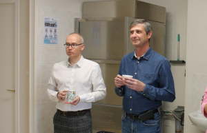 « Le secrétaire général de l’U2P Bourgogne Franche-Comté, Jean-Marc THIRION (à gauche) aux côté de Jean-Pierre RICHARD, président de la CAPEB Yonne, est inquiet du contexte actuel dans lequel se meuvent les entreprises de proximité de la région. Selon lui, il est nécessaire d’élargir et simplifier les dispositifs de protection mis en place par l’Etat… ».