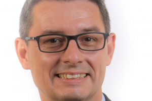 « Le mouvement Horizons dans l&#039;Yonne franchit une nouvelle étape dans son développement. Cette nouvelle impulsion a pour but de consolider la proximité avec les Icaunais et de proposer des solutions concrètes aux enjeux nationaux et locaux. Une stratégie voulue par Alexandre BOUCHIER, son délégué départemental qui s’appuie sur de nouvelles compétences dont celles de l’ancien attaché parlementaire d’André VILLIERS, Yassin KOUACH… ».