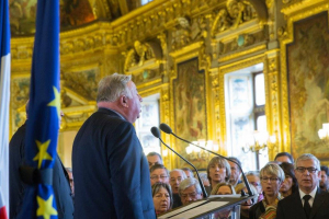 « Solliciter un cabinet de consultants pour réfléchir à une problématique sociétale donnée ne date pas d’hier au niveau des états de ce monde. Attention, toutefois que les règles de l’impartialité soient respectées avant de donner un avis et de l’appliquer ! C’est ce que vérifie le Sénat en lançant une enquête sur McKinsey… ».