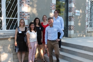 « Me Harold FORESTIER et ses collaborateurs ont investi la superbe demeure du 34 avenue Denfert Rochereau à Auxerre, devenu le siège social du cabinet d’avocats d&#039;affaires FIDAL dans l’Yonne… ».