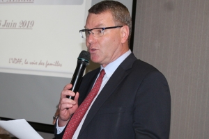 « Le président de l’UDAF de l’Yonne, Benoît VECTEN, et ses équipes connaîtront une année 2020 exceptionnelle avec la tenue du congrès national des UDAF de France les 28 et 29 mars à Auxerre… ».