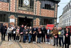 « Les Jeunes Socialistes de l’Yonne ont des idées plein la tête pour rendre le territoire nord-bourguignon plus attractif et plus agréable à vivre ! Et ils le font savoir, eux, qui ont grossi les rangs de leurs adhérents depuis deux ans. La ruralité est l’un des axes de réflexion prépondérant à travailler : pour que la capitale n’impose plus ses directives à l’avenir… ».