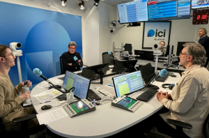 « « Ici », c’est un média 360 (Radio / TV / Digital), une nouvelle marque pour l’offre de proximité de l’audiovisuel public (Radio France et France Télévisions) ainsi que la référence pour tout ce qui se passe dans les territoires, concernant la vie locale de nos compatriotes. Premier tour de manivelle ce mardi 04 février dès 06h30 avec le journaliste de la matinale, Thierry BOULANT, à l’aise dans ce nouvel exercice, audio et visuel ! ».