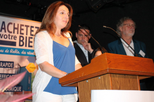 « Un évènement presque familial vécu dans le fameux cabaret de « L’Escale » en présence de François BOUCHER : l’inauguration officielle de la quatrième vitrine commerciale du groupe indépendant 123 Immobilier à Migennes. Une manière testimoniale pour que les équipes s’expriment avec fierté à l’image de l’intervention d’Audrey, responsable de l&#039;agence… ».