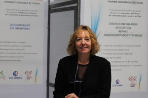 « 800 chefs d’entreprise artisanale font part de leurs avis un mois après le début du mouvement revendicatif des « Gilets jaunes ». La consultation, proposée par la Chambre des Métiers et de l’Artisanat, démontre que 51 % d’entre eux ont été impactés par une baisse de leurs chiffres d’affaires…Un communiqué de presse, publié par le service communication de la chambre consulaire (Isabelle DUMONT-notre photo) fait état de cette situation…».