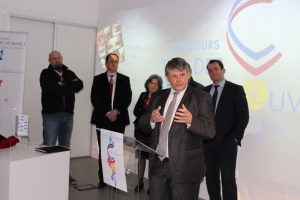 « L’Etat, en la personne du préfet de l’Yonne, Jean-Christophe MORAUD, réaffirme son soutien à la filière artisanale… ».