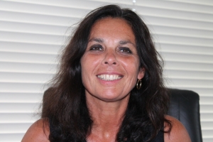 « L’IUT Techniques de commercialisation d’Auxerre offre de réelles possibilités à l’international pour les étudiants icaunais. Un choix différenciant pour la directrice Sabine Belamich avec parmi les destinations les plus prisées : le Brésil, la Chine ou la Pologne… ».