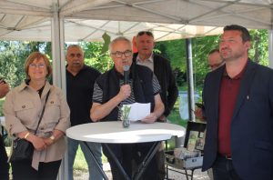 « Reconfigurée en 2024, l’escale fluviale de Gurgy est ouverte officiellement depuis quelques jours et son lancement préfigure une belle saison touristique gorgée de soleil et de manifestations culturelles et ludiques à Gurgy. Ce fut une soirée de lancement à laquelle participaient la sénatrice Dominique VERIEN, Jean-Luc LIVERNEAUX en charge de la Culture et du Tourisme et l’édile Cyril CHAUVOT… ».