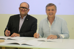 « Le président-maire de l’Auxerrois Crescent MARAULT peut afficher un large sourire : en intégrant la CPME, premier syndicat patronal de l’Yonne en nombre d’adhérents, dans le cercle des partenaires de la stratégie technopolitaine auxerroise, il s’appuie sur un signataire de poids. Une décision qu’approuve à 100 % Baptiste CLERIN, président de la structure… ».