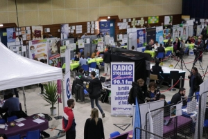 « Du 29 mars au 02 avril, le Grand-Sénonais place le curseur économique sur une note positive et virtuelle lors de la Semaine de l’Entreprenariat et de l’Emploi. Un programme éclectique a été concocté par le PEIPS et la Fabrique à Entreprendre à cette occasion… ».