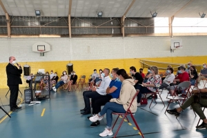 « Le nouveau responsable du groupe scolaire Saint-Joseph-la-Salle à Auxerre, François-Xavier WILLIG a été affirmatif dans ses propos : les étudiants des trois sections BTS dont le nouveau Management opérationnel de la sécurité, se retrouveront bien en présentiel pour cette rentrée expliquée par Céline MARTI, la directrice… ».