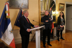  « Sous les ors de la République, à la préfecture de l’Yonne, les légionnaires de l’Yonne se sont retrouvés pour commémorer leurs premières retrouvailles de la nouvelle année à l’occasion des vœux. Et écouter le discours de leur président, Baudouin DELFORGE… ».