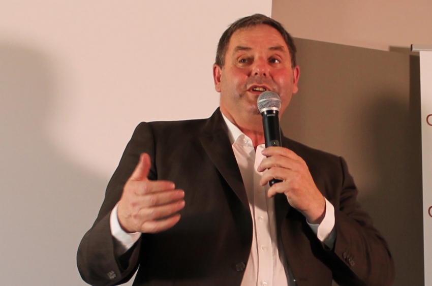 « Le président de la Confédération des petites et moyennes entreprises de l’Yonne (CPME), Olivier TRICON, a lancé, en concertation avec l’Union des métiers de l’industrie hôtelière (UMIH), une enquête flash afin de connaître les préjudices économiques subis par ses adhérents, à la suite du mouvement de colère des « Gilets jaunes ». Ces analyses seront envoyées aux instances nationales des deux syndicats patronaux ainsi qu’aux services préfectoraux de l’Yonne… ».